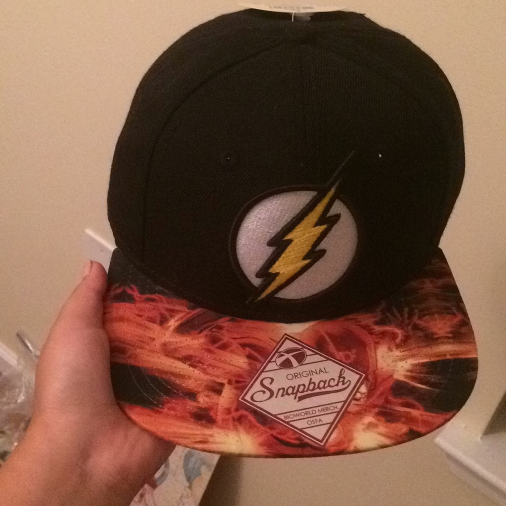 The flash SnapBack hat